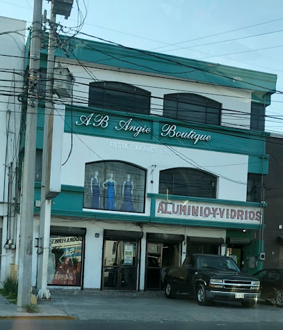Adonis Tuxedos en Monterrey