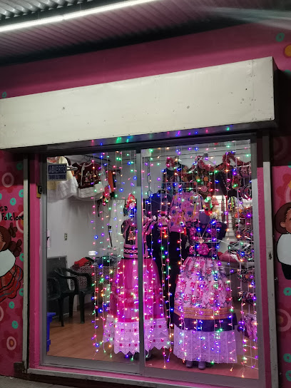 Balta trajes tipicos en Oaxaca de Juarez