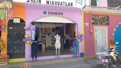 Charlotte Co. Sucursal VALLE DORADO – Renta y Venta de vestidos en Miahuatlan de Porfirio Diaz