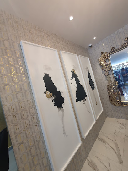 ETIQUETA COLLECTION en San Pedro Garza Garcia