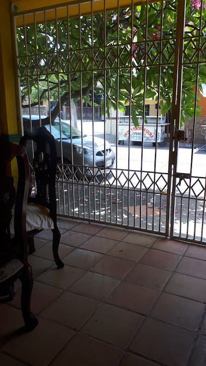 Joy – Renta de vestidos Tampico en Tampico