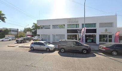 MEN / Renta y Venta de Trajes en Los Mochis