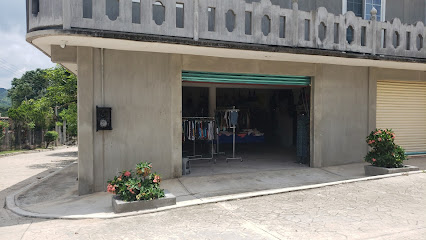 Novedades Y Telas Paris en San Andres Huaxpaltepec