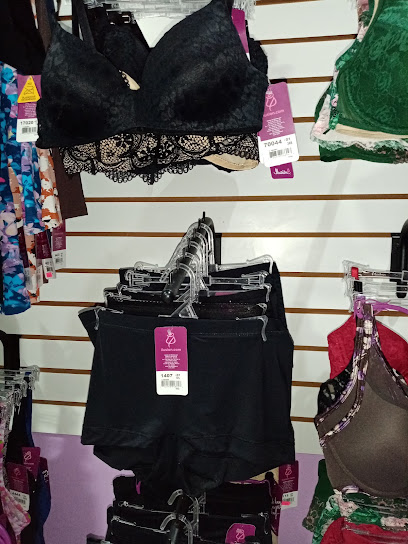 ROPA ILUSION Y REGALOS en Cdad. Apaxtla de Castrejon