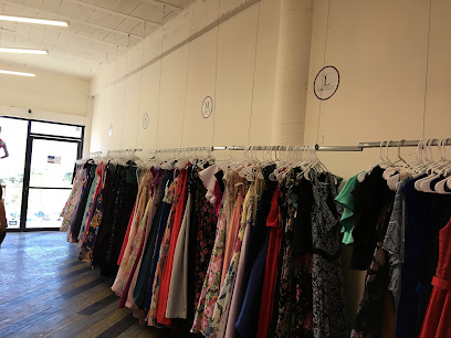 Renta de vestidos Martha Villareal en Santa Catarina