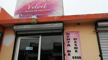 Renta de vestidos Velvet en Cdad. Santa Catarina