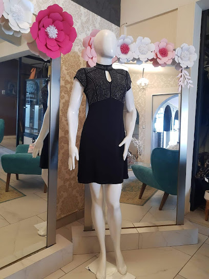 Renta de vestidos by Ari Contreras en Tehuacan