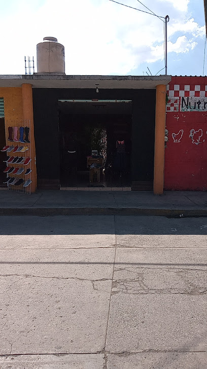 TIENDA DE ROPA PARA CABALLERO LOS RIVERA en San Pablo Autopan