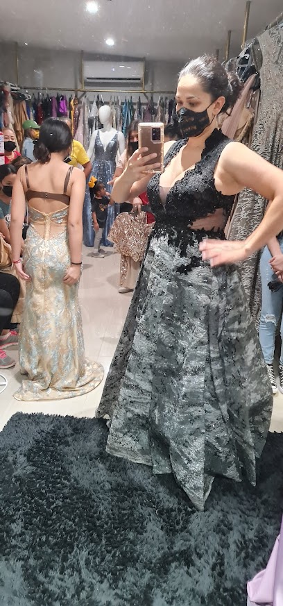 TUXEDOS JJ en Mexicali