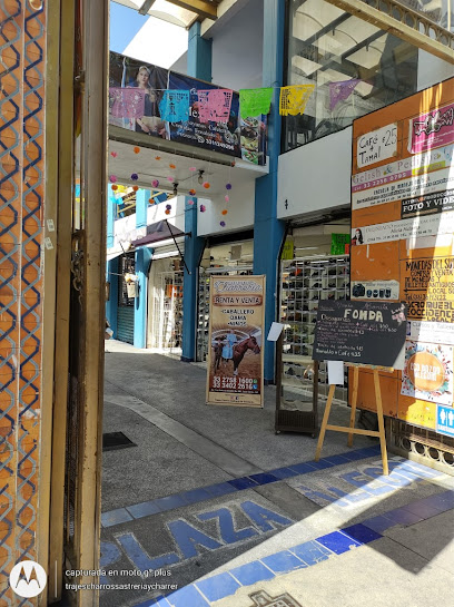 renta de trajes Arevalo’s en Guadalajara
